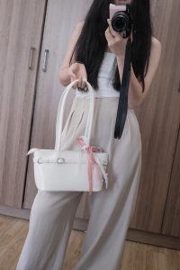 Luci bag trắng