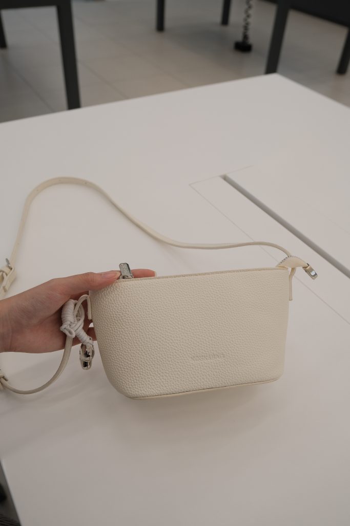 Túi Xách Nữ Dây Xích Phối Đồ Thời Thượng và Phong Cách