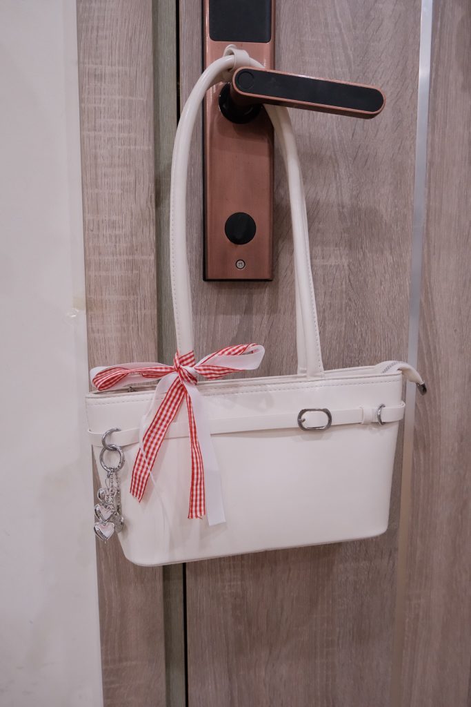 Túi xách nữ giá bình dân Lựa chọn phù hợp cho mọi ngân sách